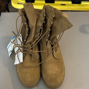Army Coyote Combat Boots (hot weather)